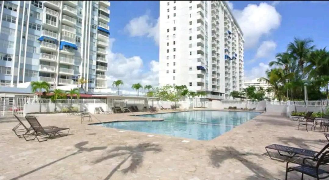 Beach Apartments At Marbella Del Caribe San Juan Exterior foto